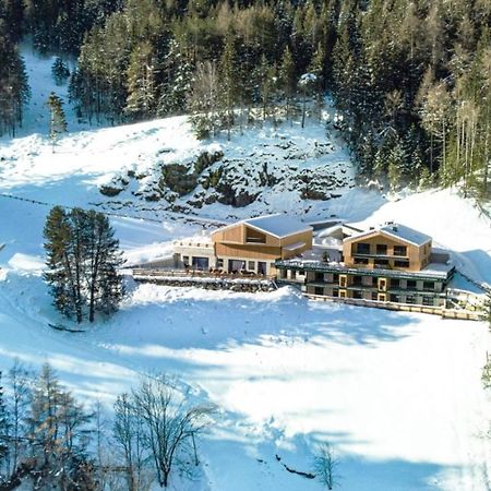 Archehof Hochzirm Lodge Anton カンポ・トゥーレス エクステリア 写真