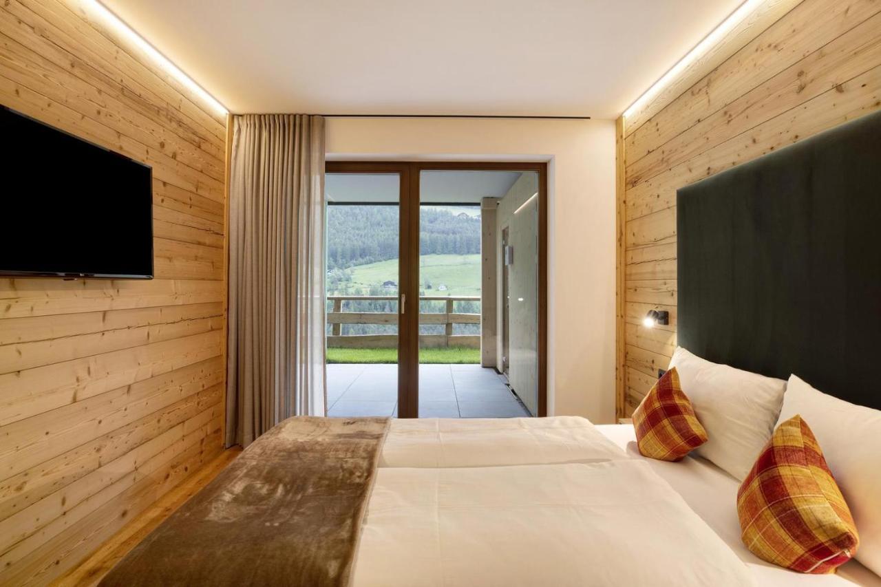 Archehof Hochzirm Lodge Anton カンポ・トゥーレス エクステリア 写真