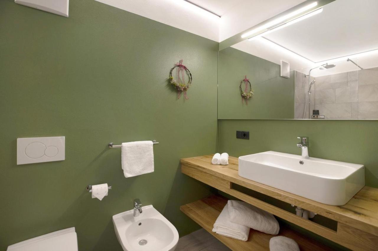 Archehof Hochzirm Lodge Anton カンポ・トゥーレス エクステリア 写真